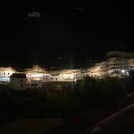 Casa Rural Bajo La Alcazaba Setenil De Las Bodegas Esterno foto
